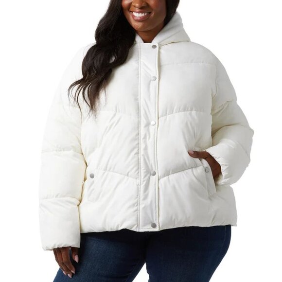 32 Degrees Women’s Quilted Jacket with Plush Lined Hood - Picture 5 of 8